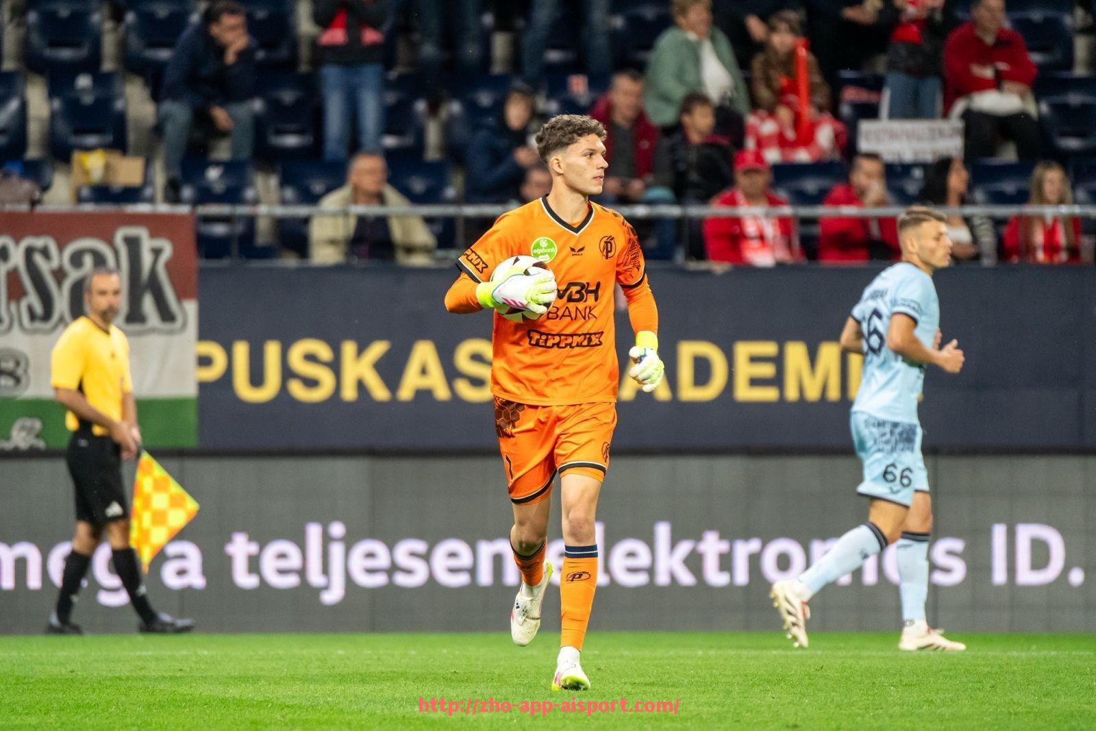 爱体育app-篮球运动员“无球跑动路线选择”的效率是否受空间感知能力限制