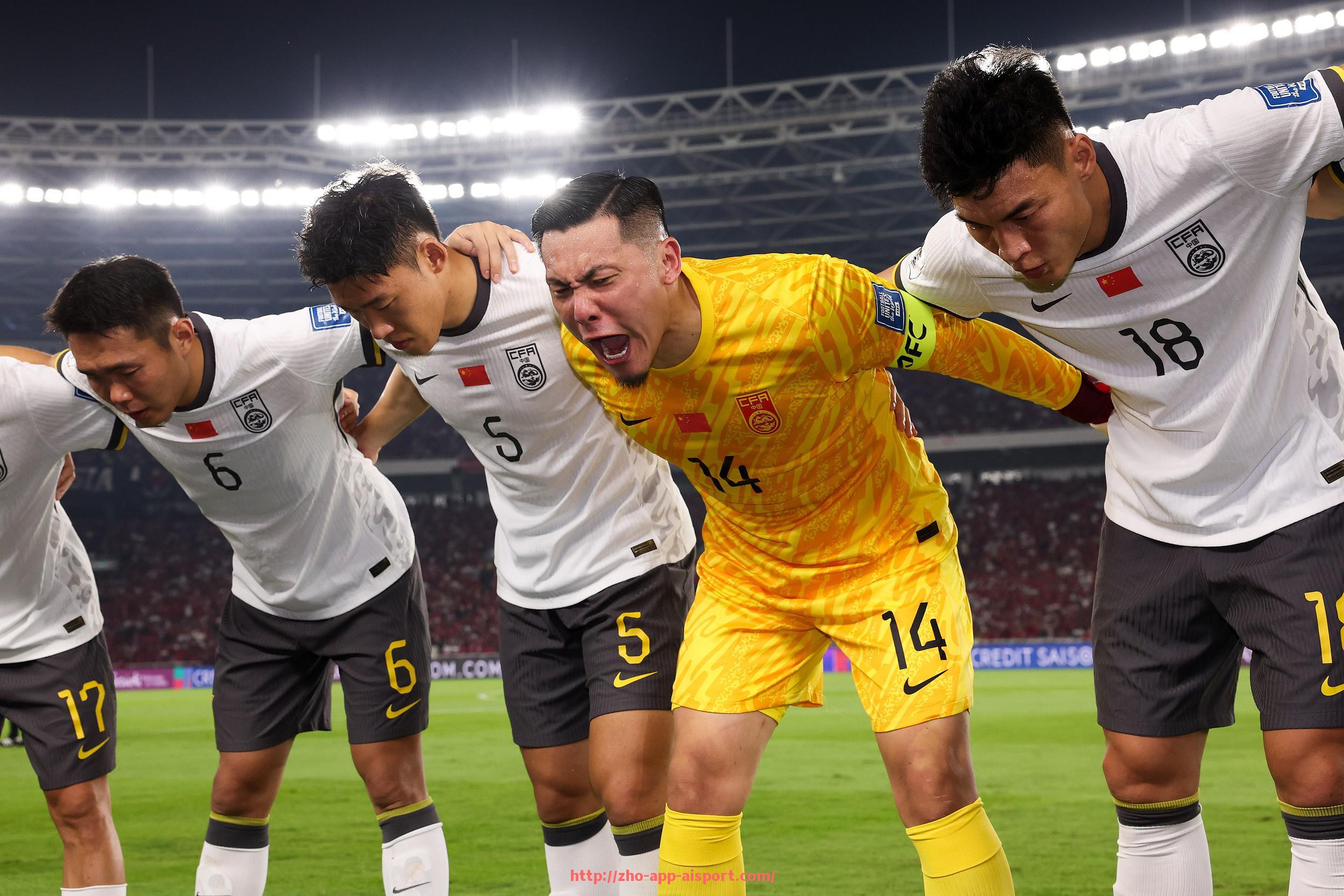 爱体育app-法甲外援依赖程度变化趋势与本土球员比例关系研究