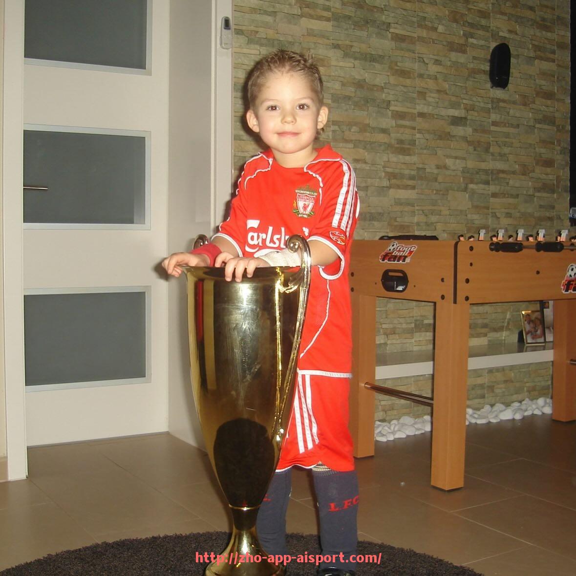 爱体育app-2012年火箭队球员名单回顾与当年成绩分析