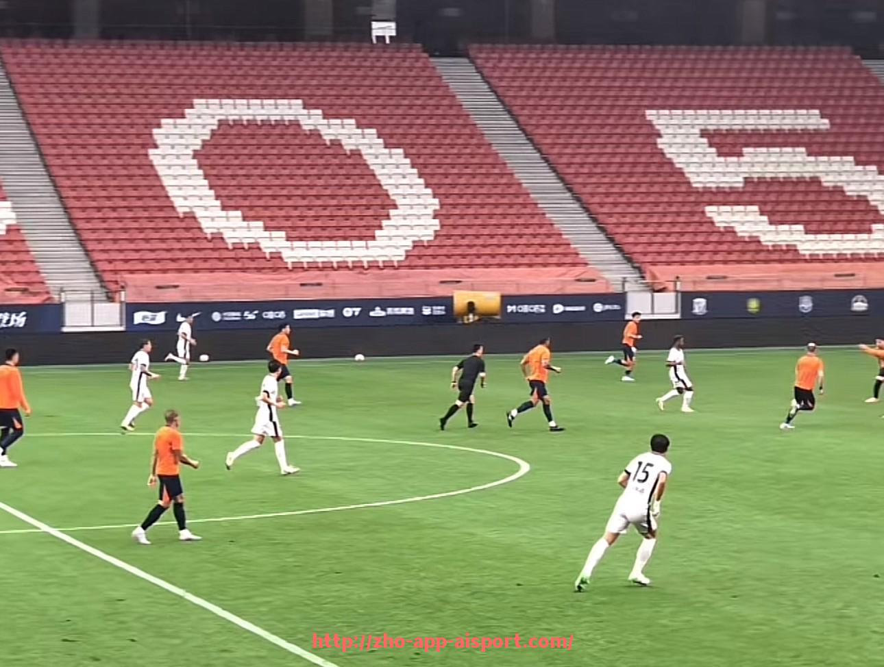 爱体育app-德甲球队对中国球员武磊的兴趣调查与报道