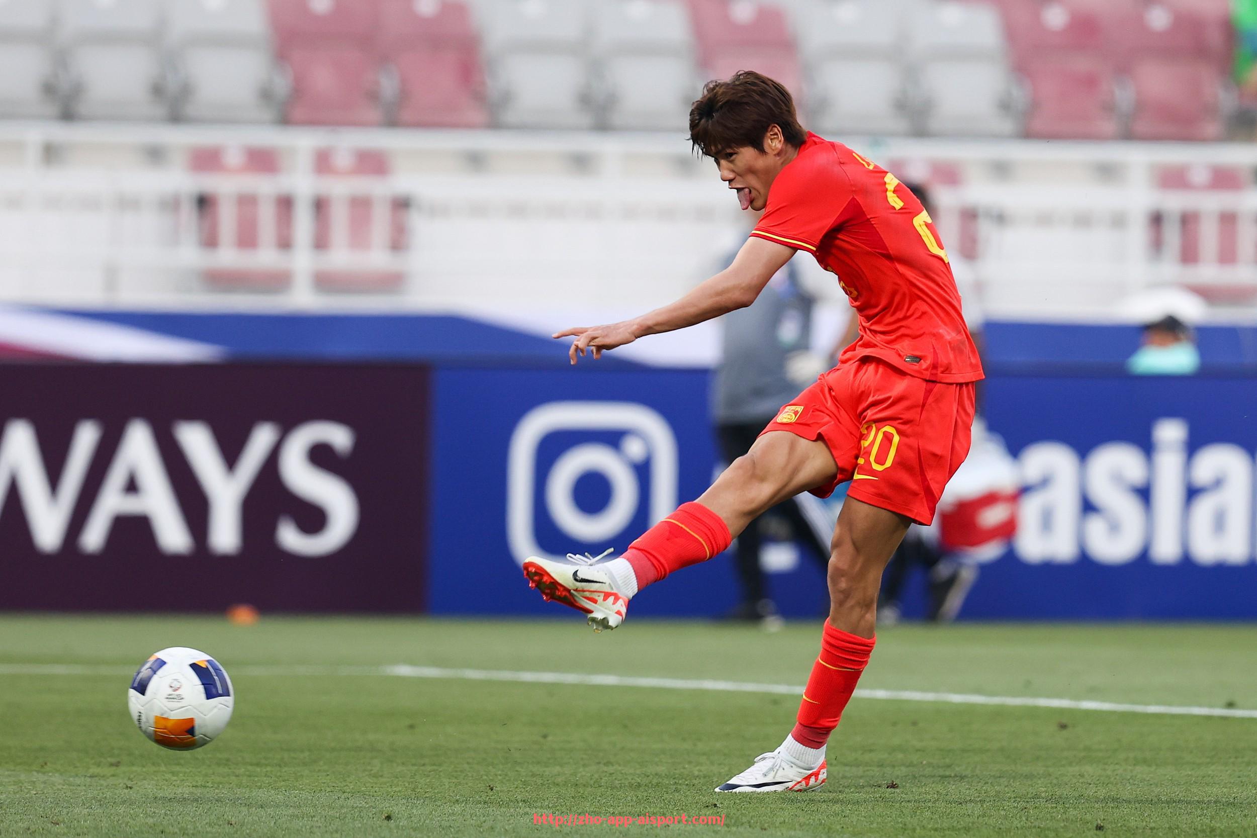 爱体育app-足球CBA大飞哥微博：大飞哥微博对CBA与足球的最新见解与评论