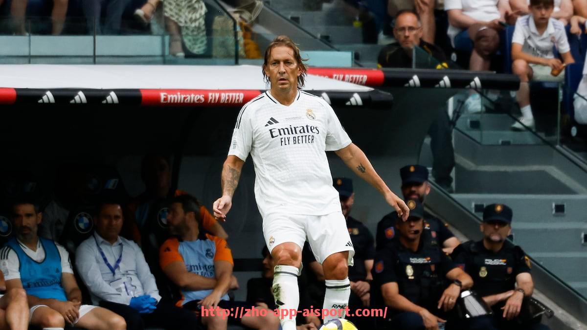 爱体育app-2025足球中超赛程发布，赛季赛事全面展望